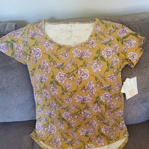 XS LuLaRoe Classic Tee Brand New with tags